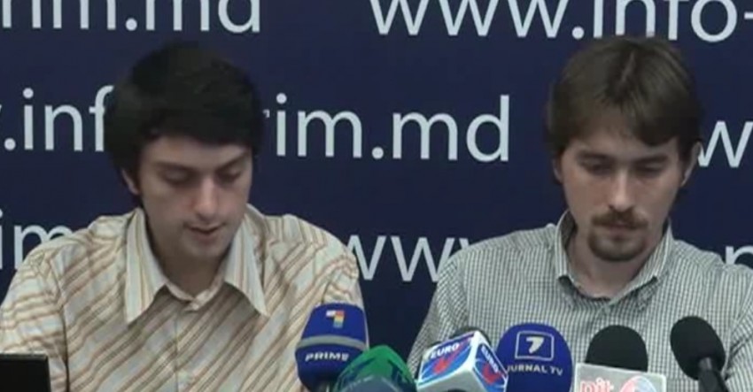 În listă sunt incluși premierul Vlad Filat, președintele CC, Alexandru Tănase, tot corpul de miniștri