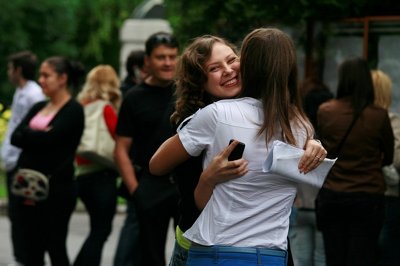 Absolvenţii alolingvi de licee vor putea aplica, în universităţi, la specialităţile cu predare în limba română.