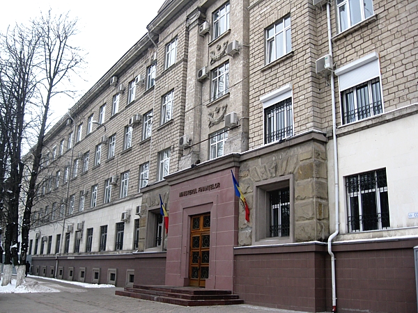 Ministrul Finanţelor consideră raţional şi oportun ca implementarea acestor măsuri. Foto: free-time.md