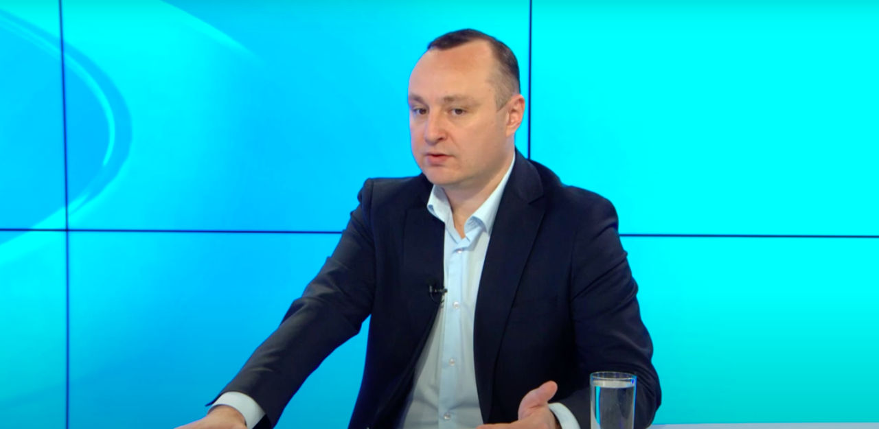 Батрынча: Экономию надо начать с административных источников.
