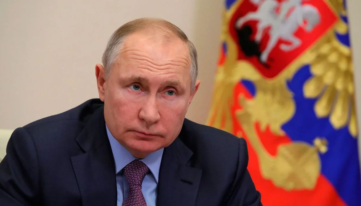 Bloomberg: Путин готов увеличить расходы на оборону на 43%.