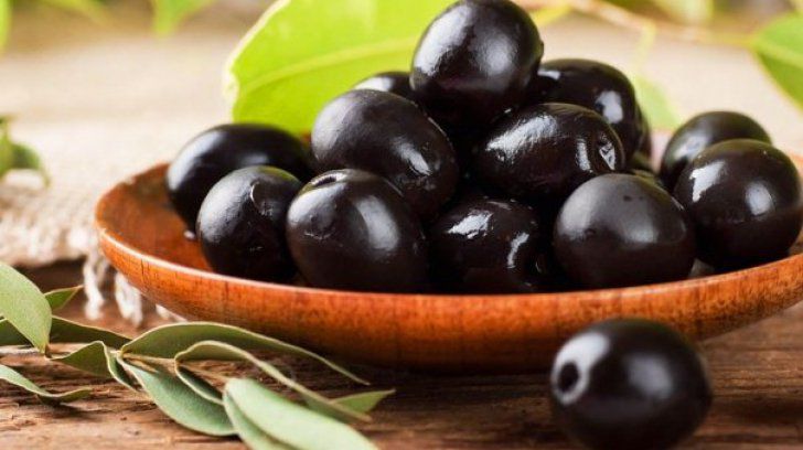 Mare atenție la măslinele negre. Foto: shutterstock