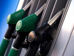 Două companii petroliere au majorat preţurile carburanţilor. Foto: pieseautoonline.ro