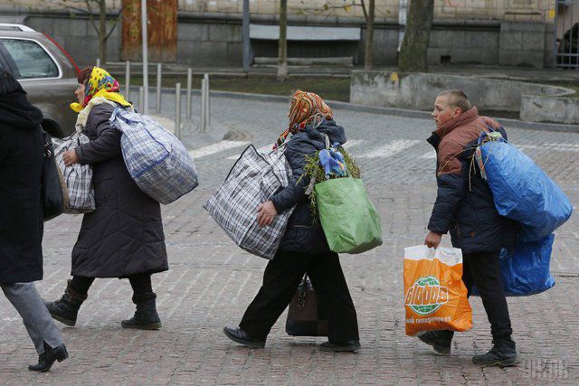 По словам Мураева, Украина отдала суверенитет зарубежным спонсорам, а разрыв экономических отношений с РФ сделает страну аграрным придатком ЕС. 
