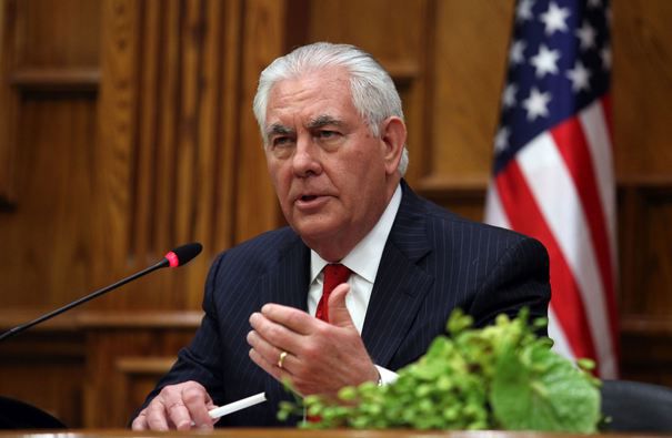 Trump l-a demis pe secretarul de stat, Rex Tillerson. Cine îl va înlocui. Foto: mediafax.ro