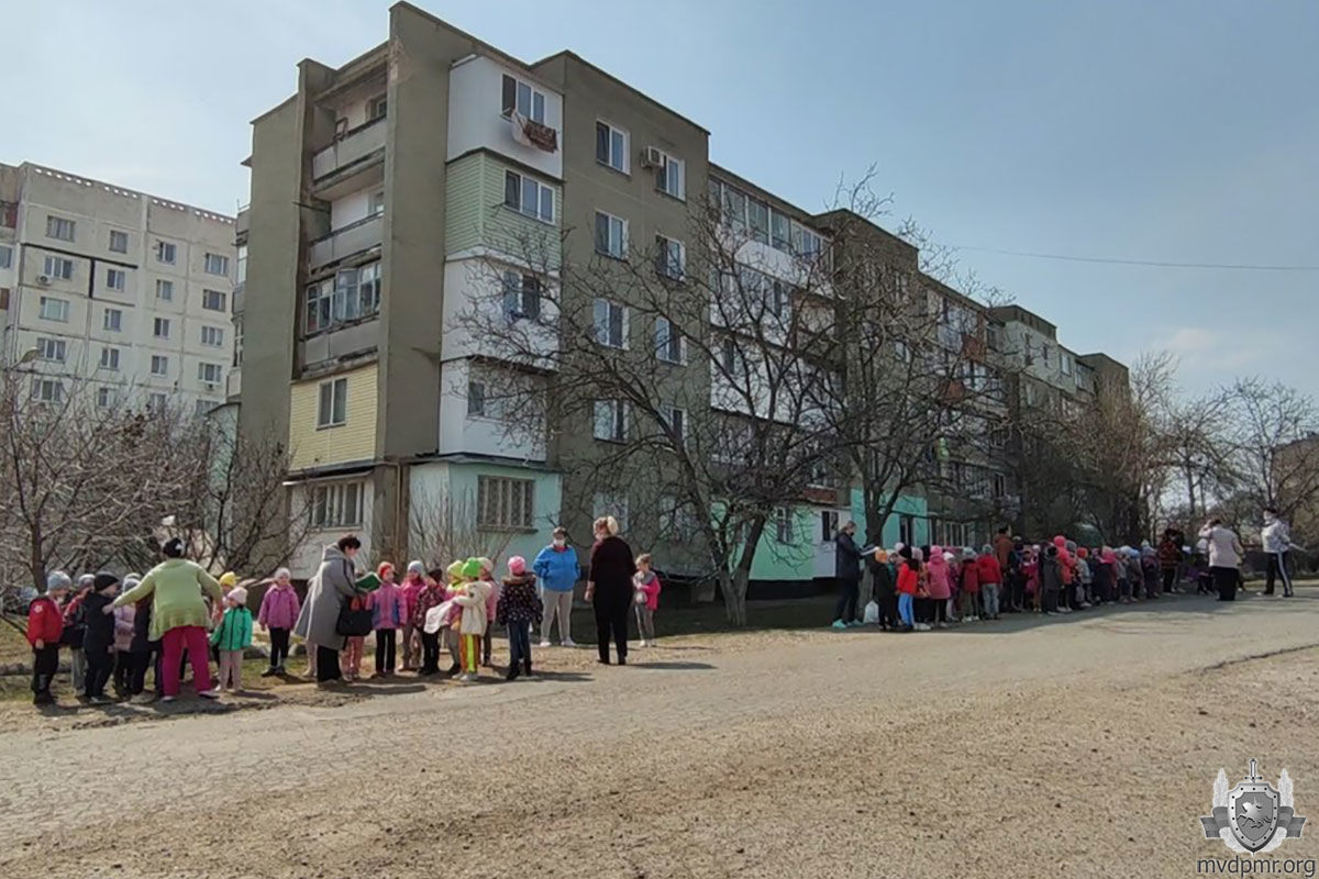 Неизвестные сообщили о минировании детского сада в Тирасполе.