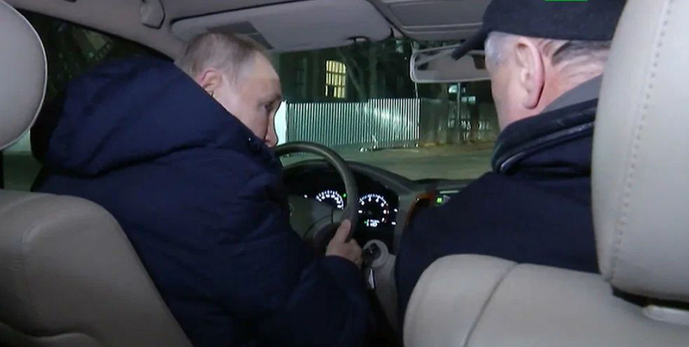 В Кремле сообщили, что Путин посетил Мариуполь.