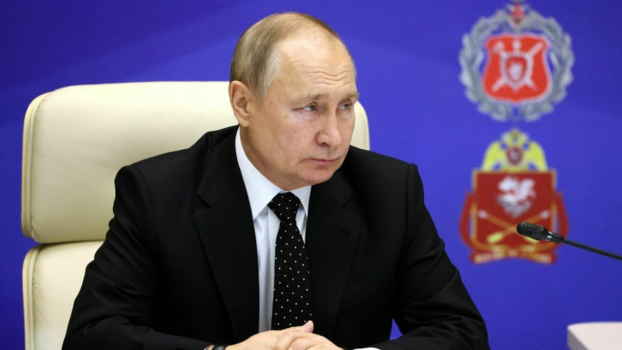 Путин подписал закон об электронных повестках.