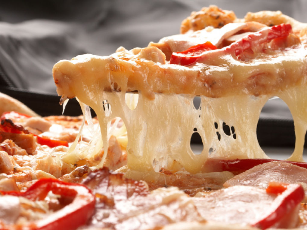 Cea mai mare pizza cu livrare în lume costă 250 de dolari.