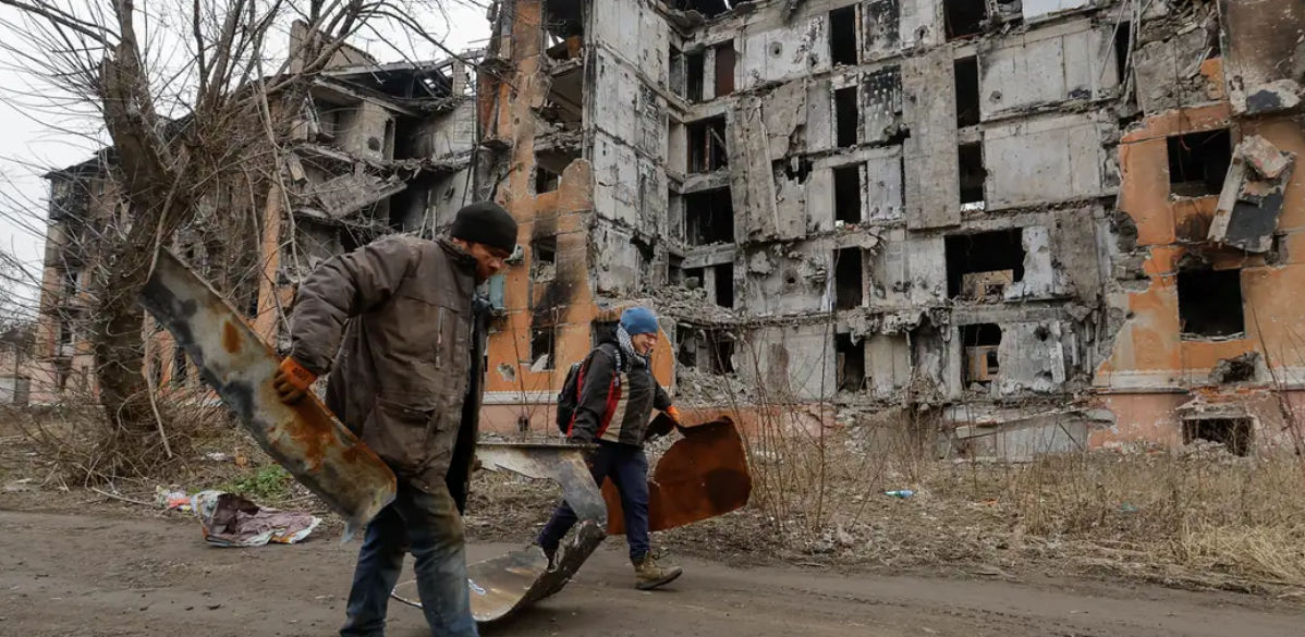HRW: В ходе боев за Мариуполь погибли не менее 8000 человек.