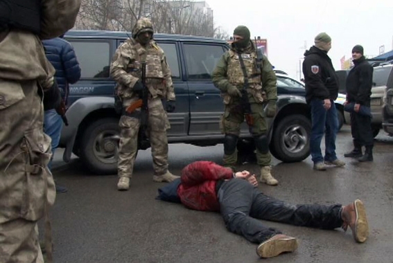Cei trei moldoveni retinuti la Odesa ar face parte dintr-o grupare criminala si ar fi fost implicati in mai multe atacuri.
