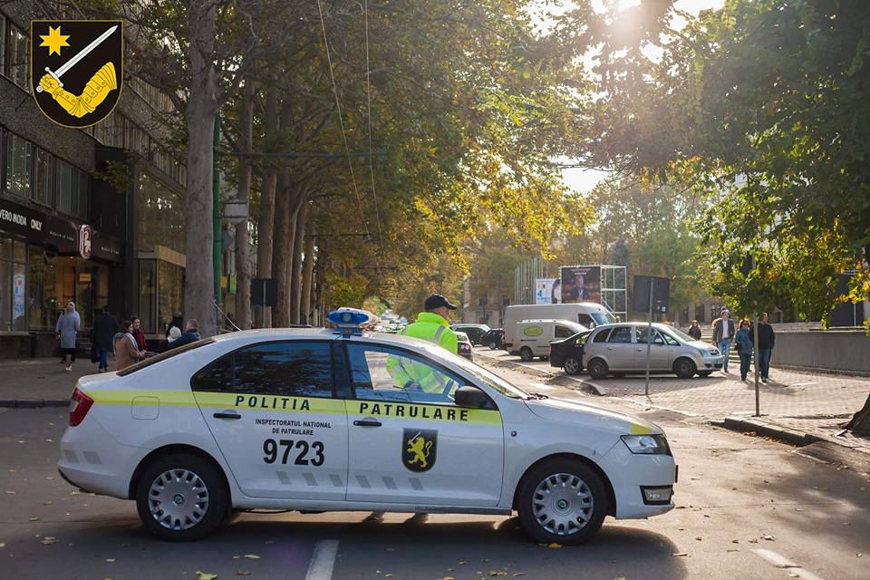 Патрульные инспекторы наложили на водителей в общей сложности 2 000 штрафных очков. Фото: facebook.com / Inspectoratul Național de Patrulare al IGP.