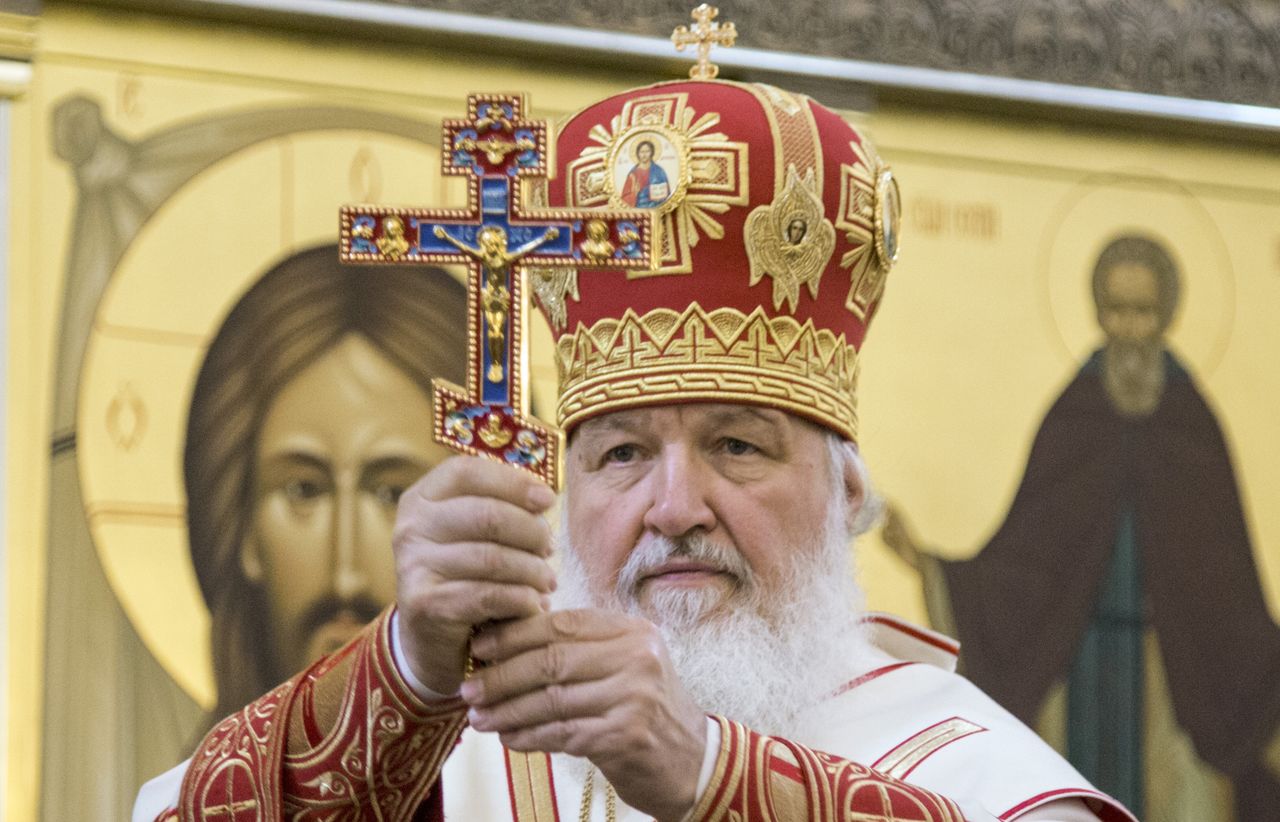 Патриарх Кирилл призвал не становиться рабами гаджетов.