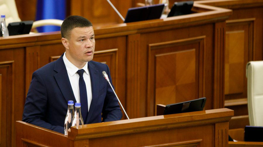 Прокурор отказал в возбуждении дела против Робу по жалобе Стати.