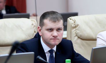 По мнению Мунтяну, парламентские выборы состоятся осенью. Фото: 1news.md.