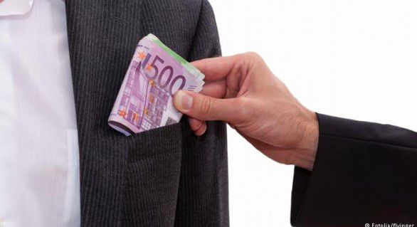 De la proclamarea independenței și până în prezent, Republica Moldova nu s-a mai confruntat cu un val atât de mare de corupție.