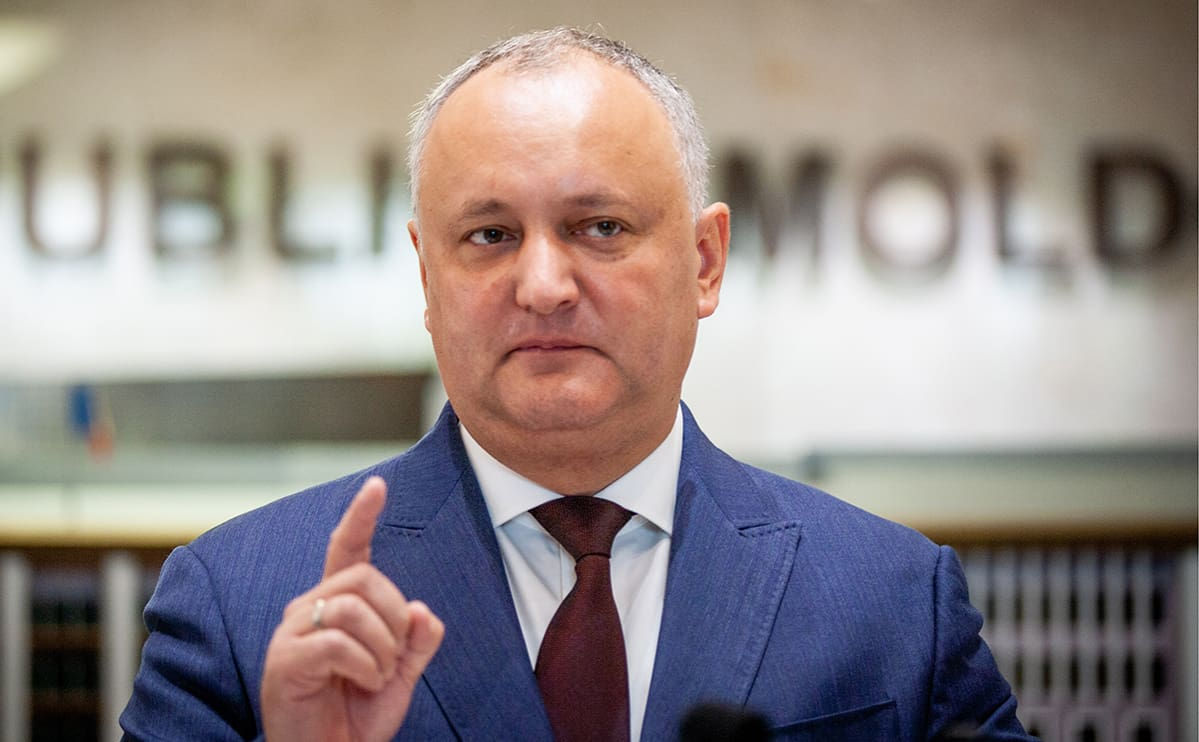 Додон о мерах на фоне ЧП в Молдове: Обратитесь к господину Лаврову.