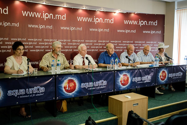 Uniunea Pensionarilor cere autorităților majorarea pensiilor. 