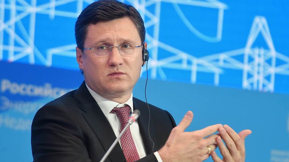 Первую нитку "Турецкого потока" запустят в 2020 году, заявил Новак.