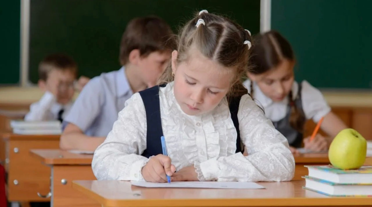 În școlile din Moldova va fi predată limba chineză.