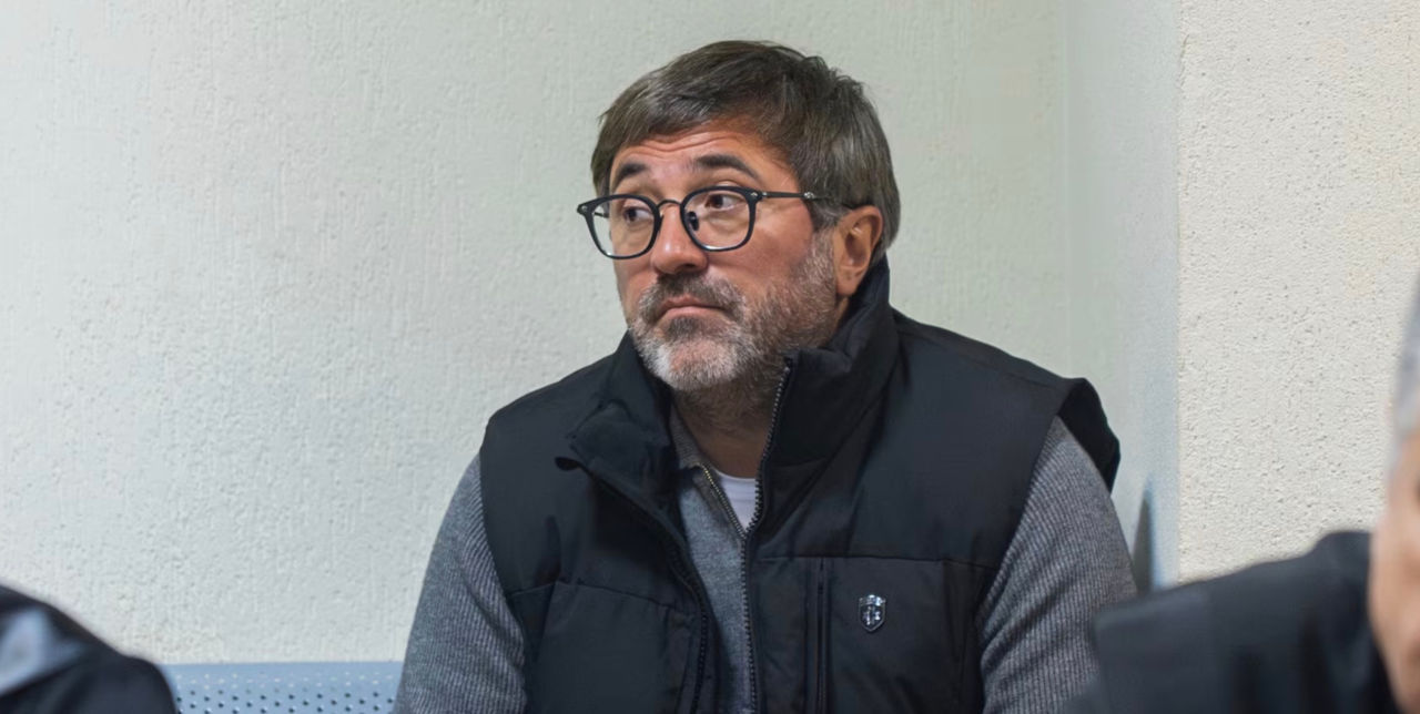 Instanța a început procesul în cazul achiziționării blanchetelor pentru pașapoarte: Andronachi este implicat.