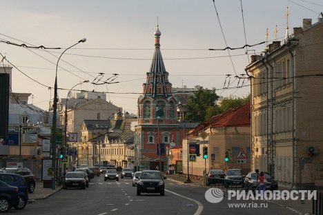 В одном из отелей в центре Москвы обнаружили труп первого секретаря посольства Омана Омана-Муханнада Али Хилал Аль-Абри.