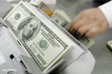 Сальдо внешнего госдолга РМ на конец 2015 г. составит $1 млрд 488 млн. Фото: reuters.com