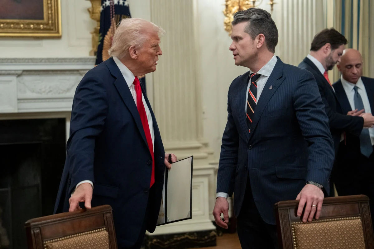 WP: Трамп потребовал от Хегсета объяснений по дефициту ракет.