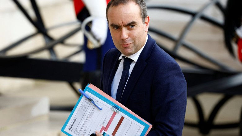 Lecornu îngheață reforma sistemului de pensii în Franța până în 2027.