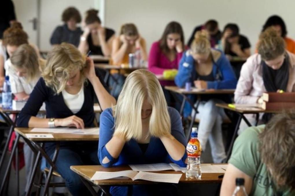 Следующий экзамен будет проходить в пятницу, 9 июня. 