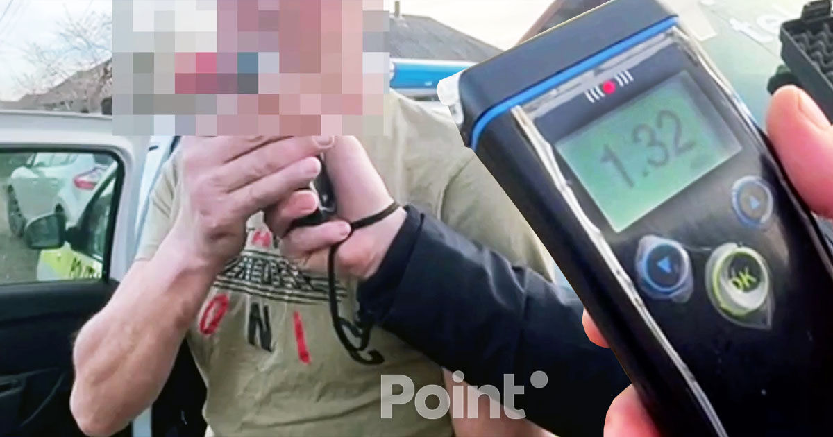 Un șofer aflat în stare de ebrietate și fără permis, reținut la Ungheni.