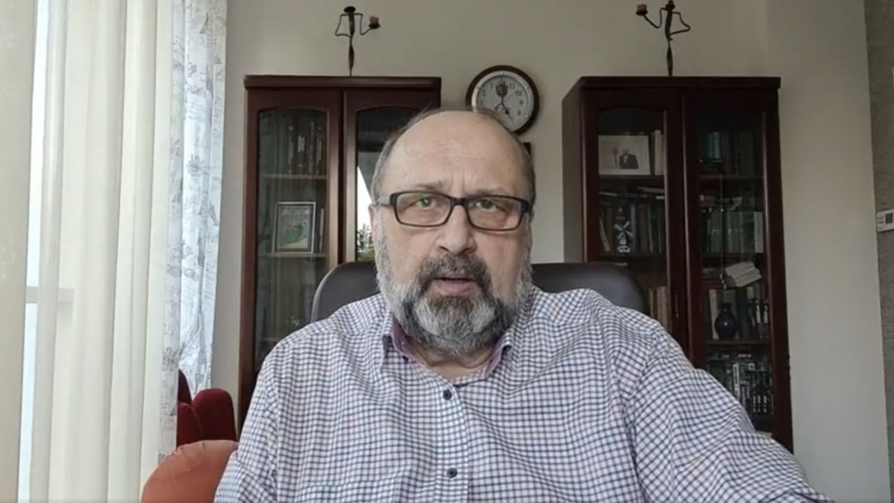 Директор Института публичной политики Виталий Андриевский.