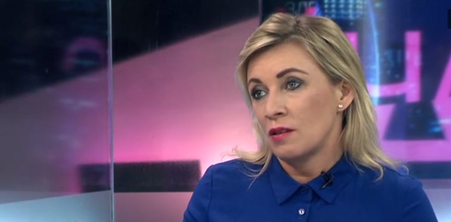 Захарова о желании Борреля посетить Навального: Пусть договариваются.
