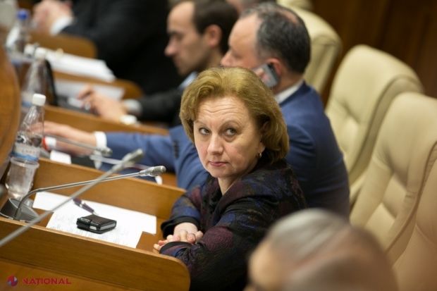 Zinaida Greceanîi și-a luat în echipă mai mulți dintre foștii miniștri din guvernul pe care l-a condus. Foto: ziarulnational.md