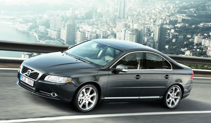 Названы лучшие автомобили для начинающих водителей. Фото: nettiauto.com
