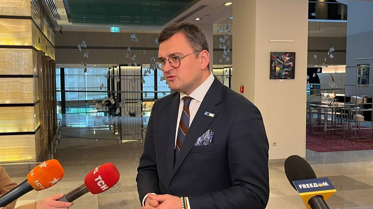 Кулеба: Украина рассчитывает провести саммит по "формуле мира" до конца февраля.