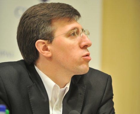 Ответ Киртоакэ шокировал муниципальных советников.