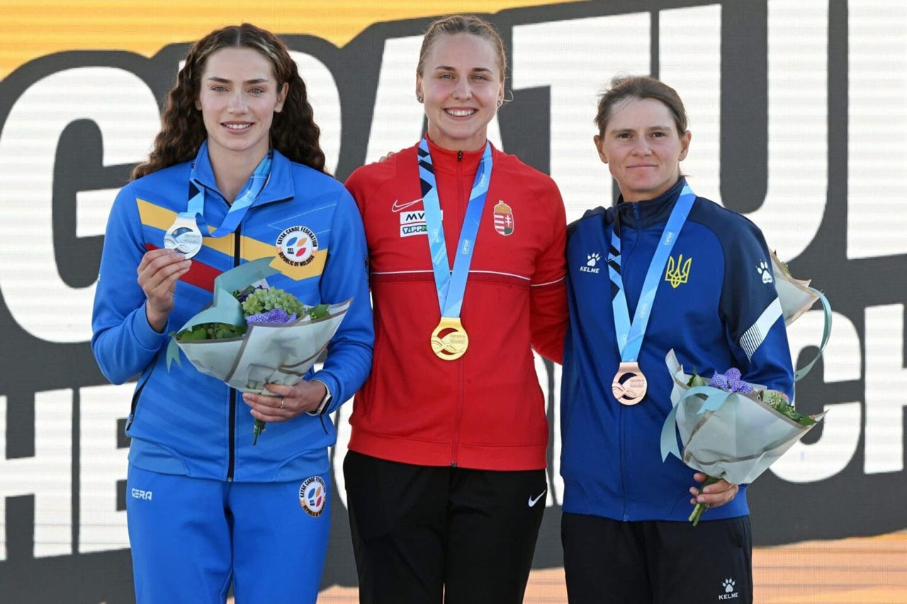 Daniela Cociu a cucerit medalia de argint la Campionatul Mondial de canoe marathon.