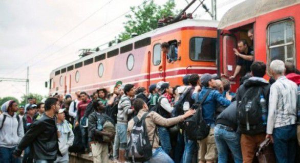 Peste 80% dintre români nu sunt de acord ca refugiații/imigranții să se stabilească în România.