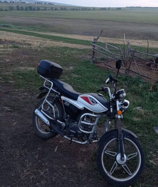 Задержаны злоумышленники, избившие пастуха и угнавшие два мотоцикла.