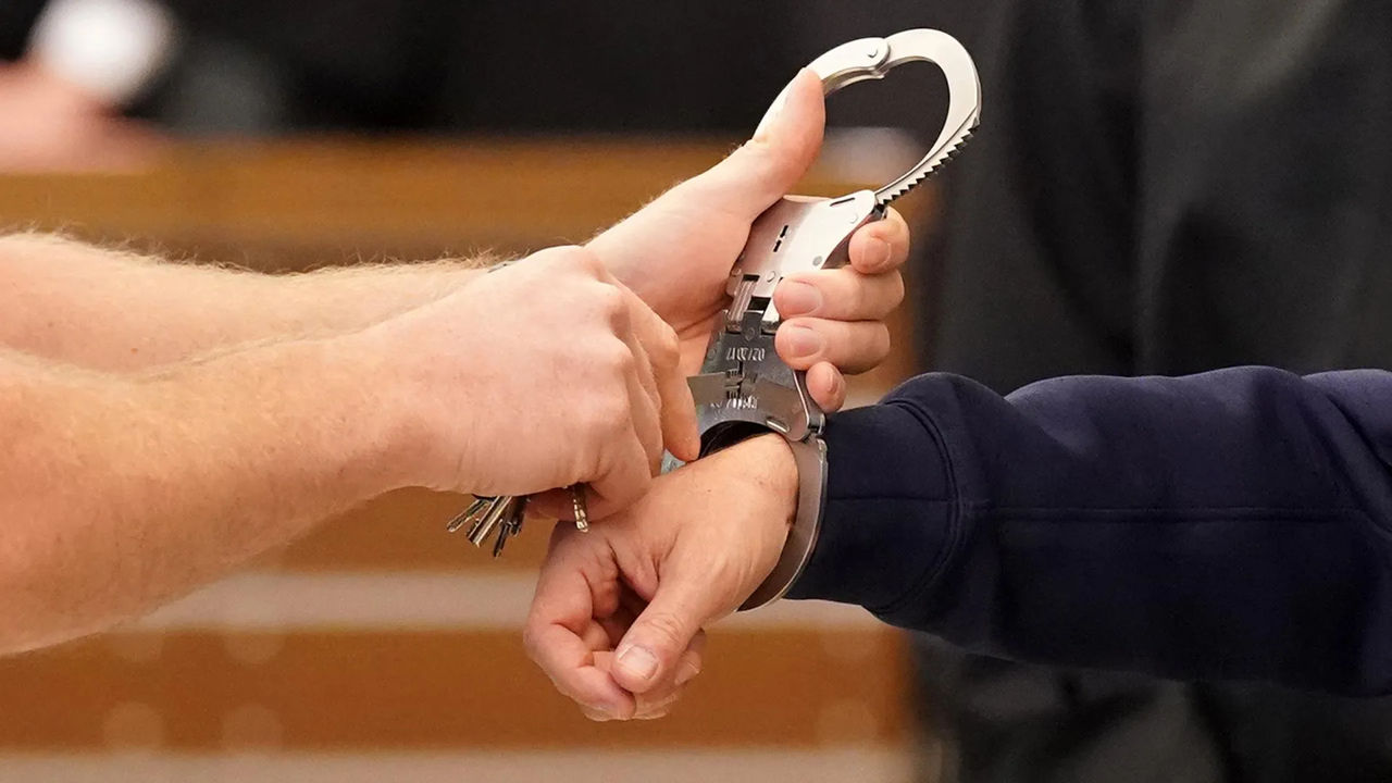 Жителя Единец приговорили к 13 годам тюрьмы за домашнее насилие.