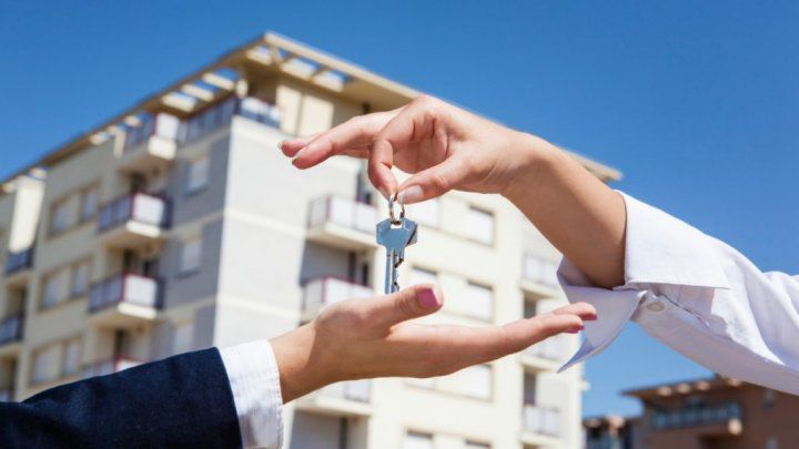 Правительственная программа Prima Casă была запущена в марте по инициативе премьер-министра Павла Филипа.
