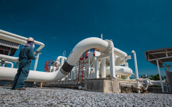 Цена нефти Brent вновь превысила $100 за баррель.