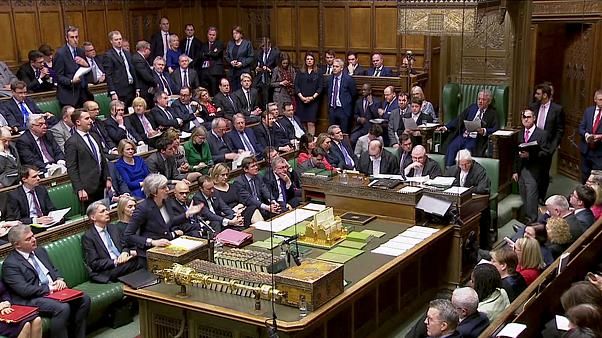 Парламент Британии потребовал опубликовать документы по Brexit.