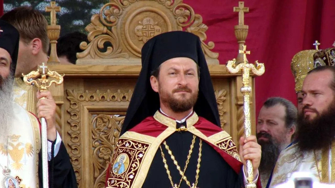Fost episcop, condamnat pentru abuzarea sexuală a elevilor în România.