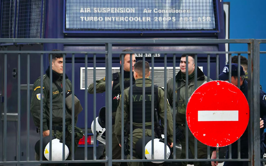 В Афинах заявили, что ни Греция, ни Турция не хотят "горячего" конфликта.