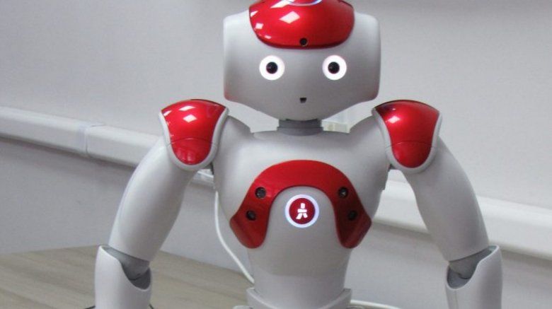 În Capitală a fost organizat un campionat de confruntări între roboţi.