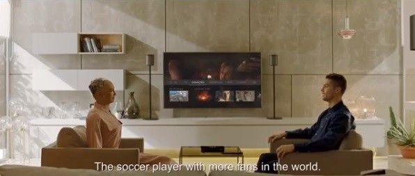 Întâlnirea dintre Ronaldo şi robotul Sophia. Cum a decurs meciul. Foto: Captură video