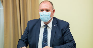 Врио премьер-министра Аурелиу Чокой. 