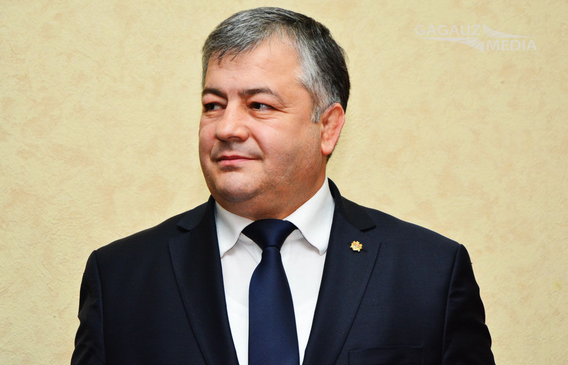 Дудогло гарантировал принятие законопроектов в парламенте, а в противном случае, обещал сдать депутатский мандат. 